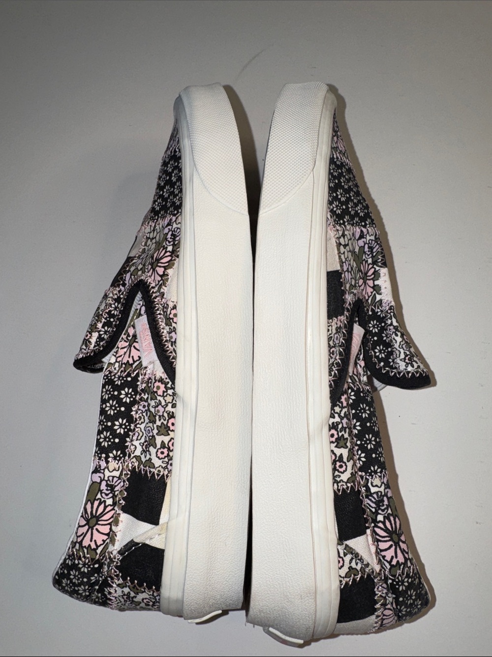 Vans Classic Slip-On Patchwork Floral Checkerboard Canvas Sneakers Size 8 - Picture 9 of 12